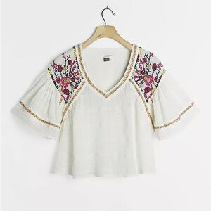 Pilcro Anthropologie embroidered Tawny blouse. Size small.